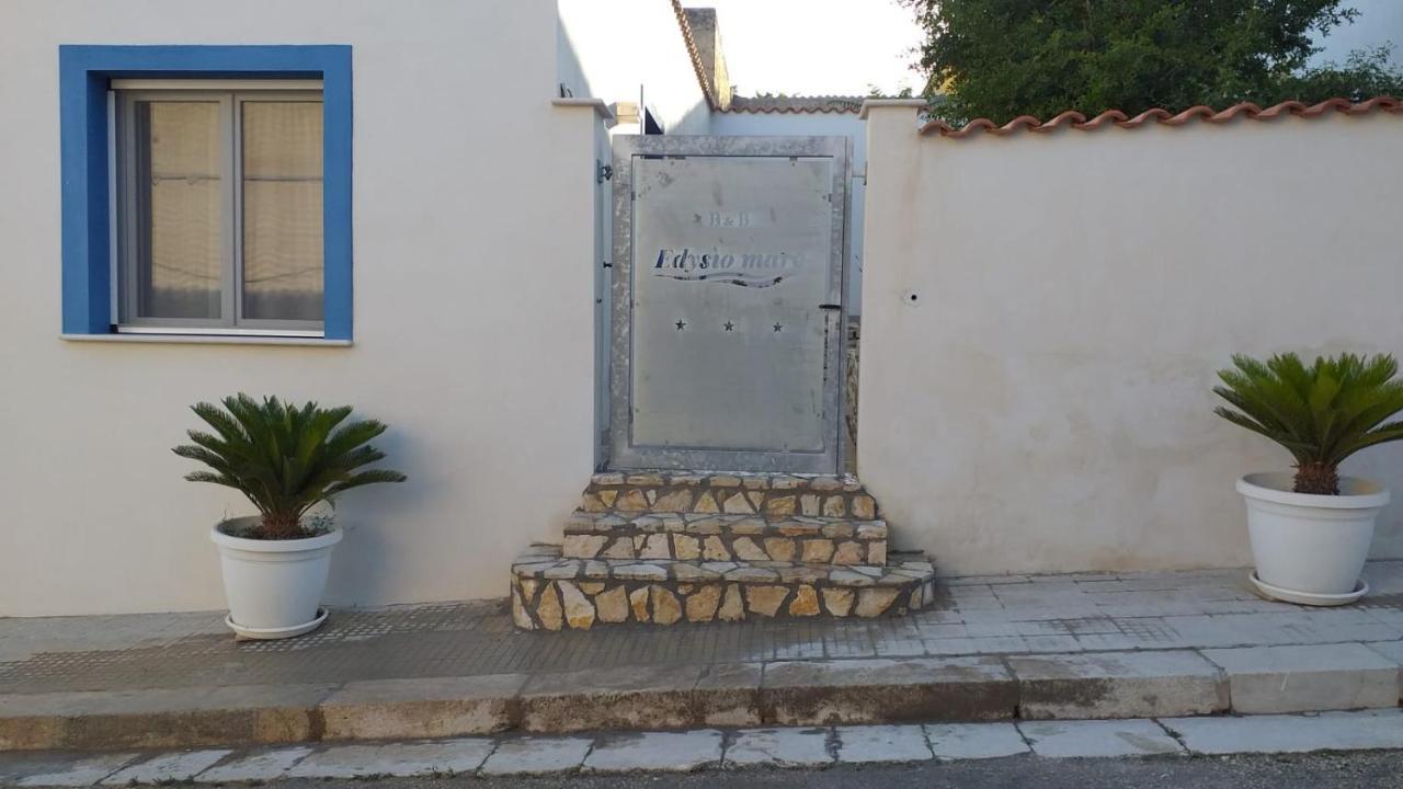 Edysio Mare Hotel Custonaci Kültér fotó