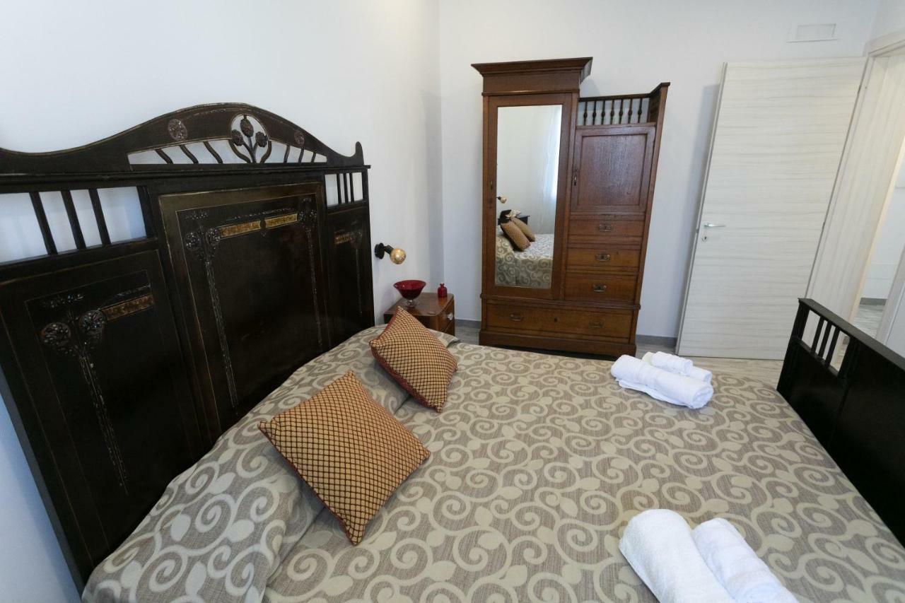 Edysio Mare Hotel Custonaci Kültér fotó